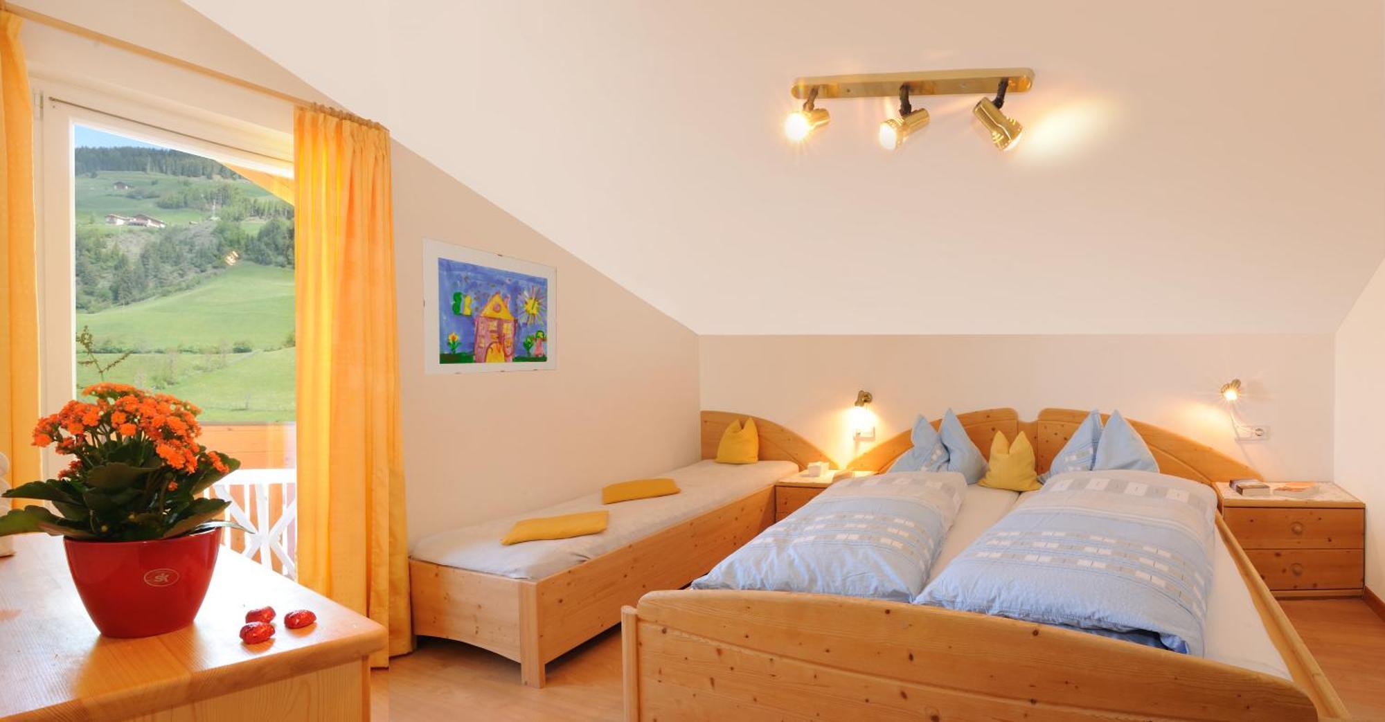 Apartamento Haus Tannenburg Funes  Exterior foto